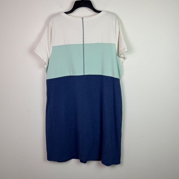 T by Talbots Women's French Terry Dress Colorblock Short Sleeve Plus Size 3X - Picture 3 of 6